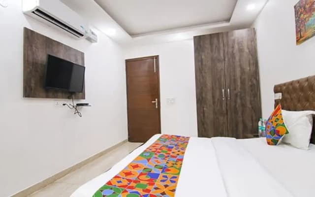 FabExpress The Premium Villa - photo 2