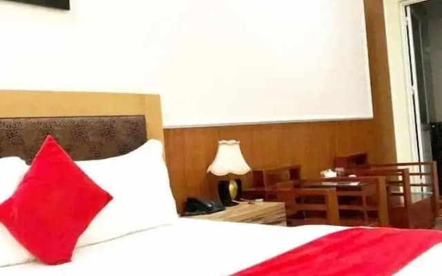 WestLake Trich Sai Hotel - by Bay Luxury - photo 3