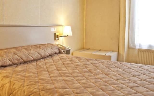 Hotel de Paris Montmartre - photo 4