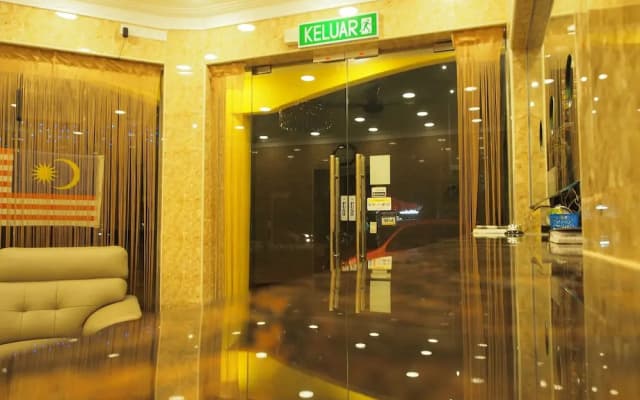 OYO 90428 City Times Inn Hotel - photo 2
