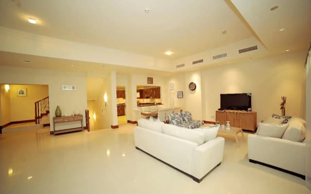 Four Bedroom Townhouse Golden Mile 5 Palm Jumeirah - photo 2