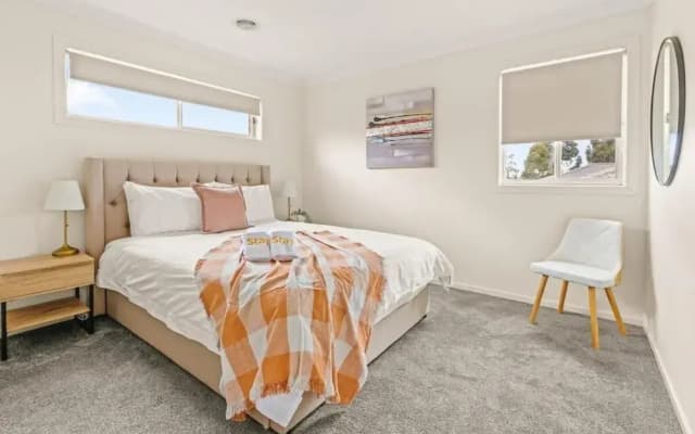 StayAU Modern Sanctuary Mins Ct&Airport - photo 3