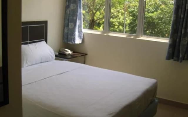 Linkway Hotel - photo 5