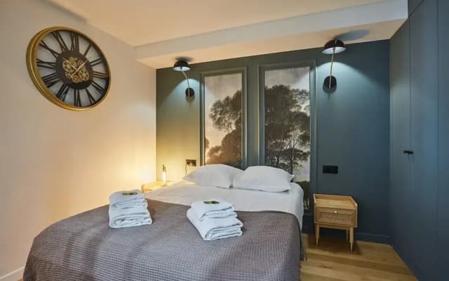 Sublime 3 Bedrooms Flat Center of Paris Montmartre - photo 2