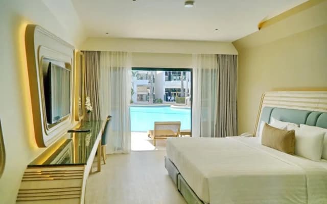 Amora Beach Resort Phuket - photo 4