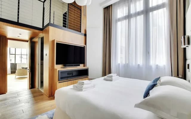 Exceptional apt With A/C - 2bd/4p - Parc Monceau - photo 3