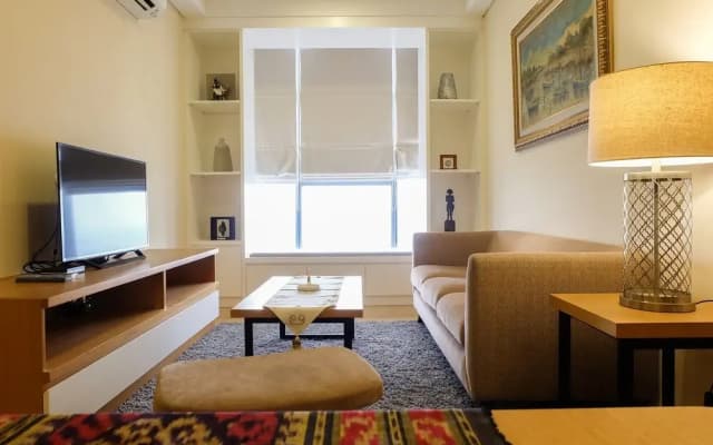 Direct Pool Access Lavenue Apartment - photo 2