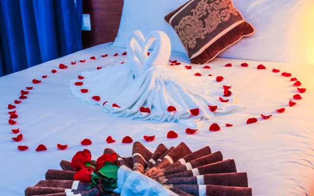 OYO 153 L&M Hotel - photo 4