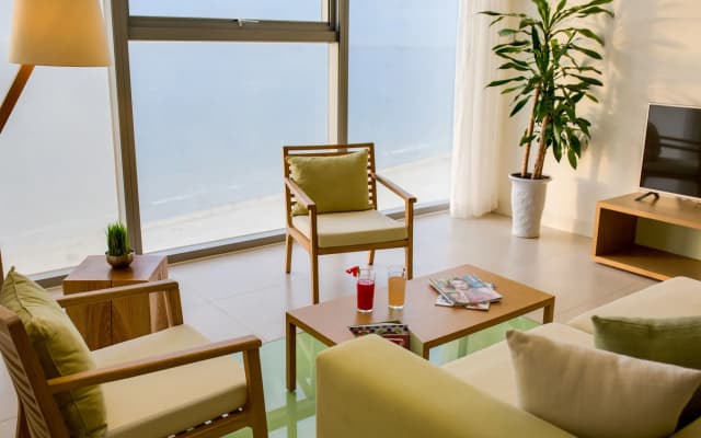 Fusion Suites Da Nang - photo 4