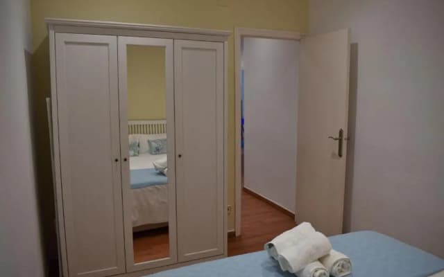 Apartamentos Barcelona-Iberia - photo 2