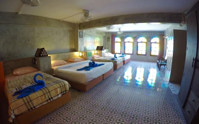 Cafe66 Hostel - photo 2