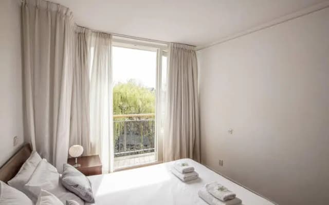 Rijksmuseum Apartment - photo 3