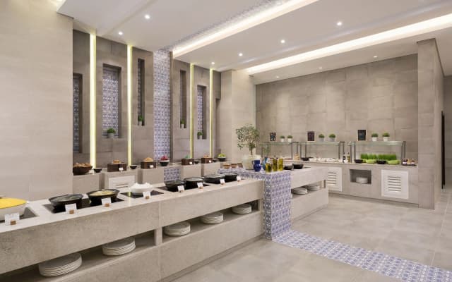Four Points by Sheraton Sharjah Hotel - photo 2