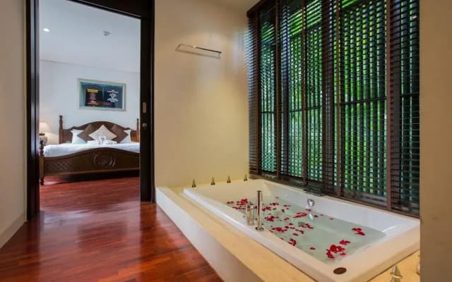 Kata Gardens Beach Apartment 5B - photo 2