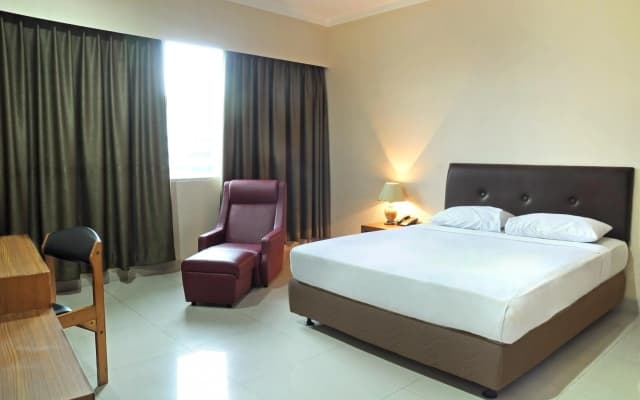 Hotel Banyuwangi Sintera - photo 2