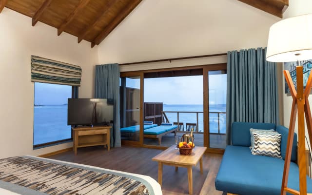 Reethi Faru Resort – Stay 5 Nights or More and Enjoy a Free Sunset Cruise - photo 4