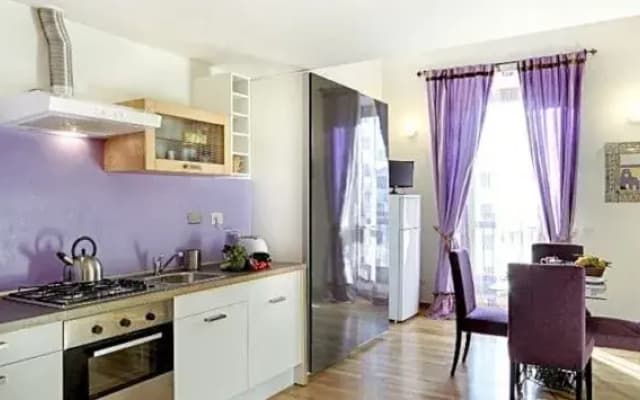 The Roommo Apartments - photo 2