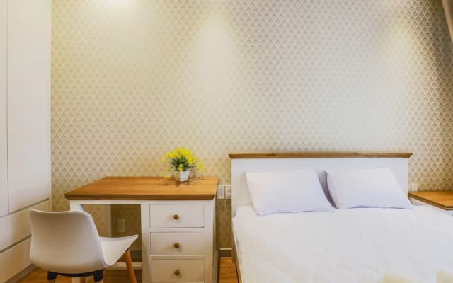 3BRs Luxury Apartment Cityview - photo 4