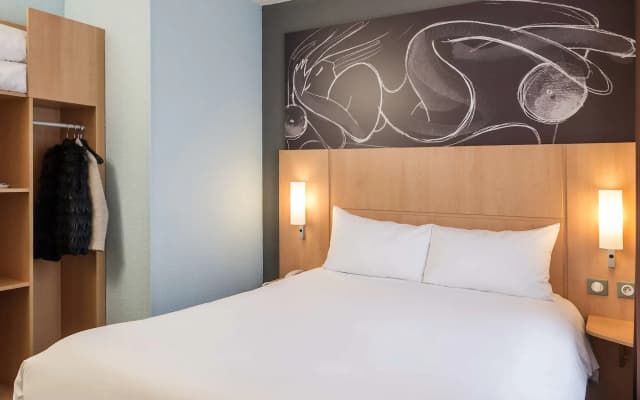 ibis Paris Vaugirard Porte de Versaille - photo 4