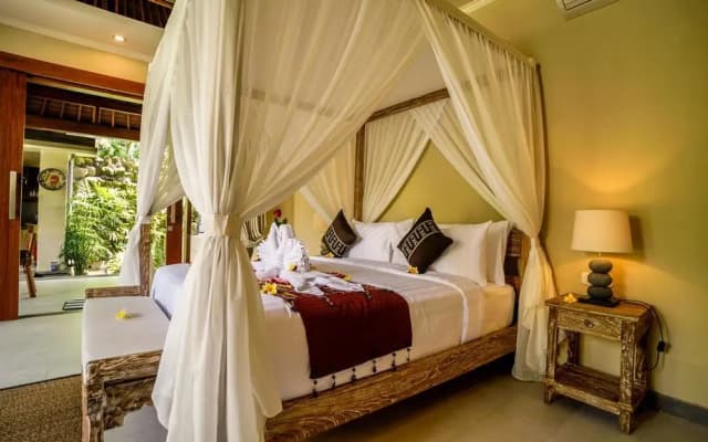 Buana Tirta Ubud Villa - photo 4
