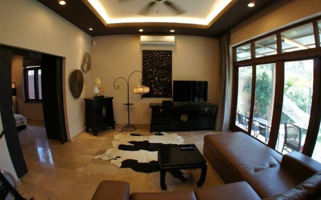 NB Villa Camilla - photo 3