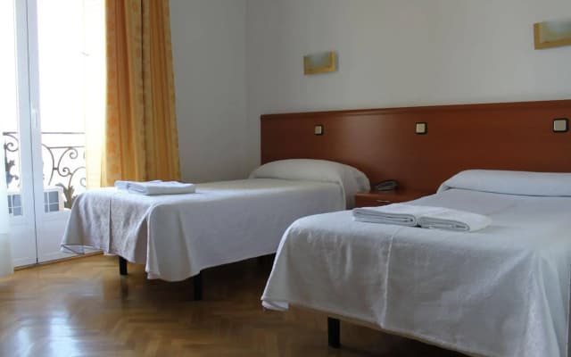 Hostal Jerez - photo 5