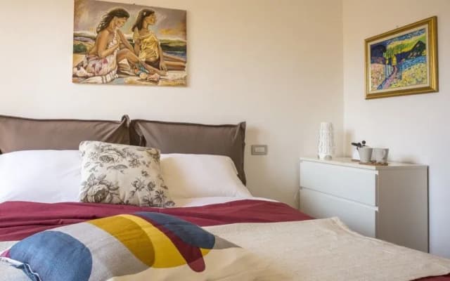 North Milan Flat - photo 5
