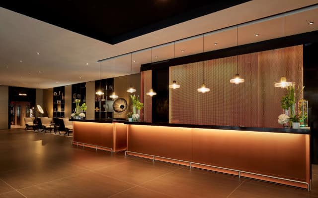 Park Plaza London Riverbank - photo 2