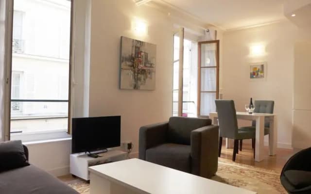 Apartment Poncelet - photo 2