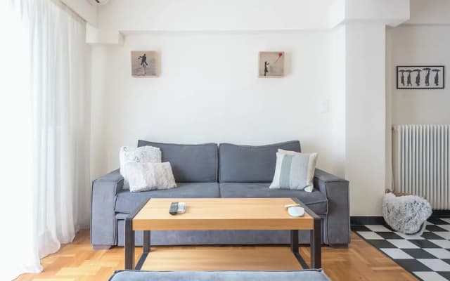 Quiet Embassy Suite by Cloudkeys - photo 5