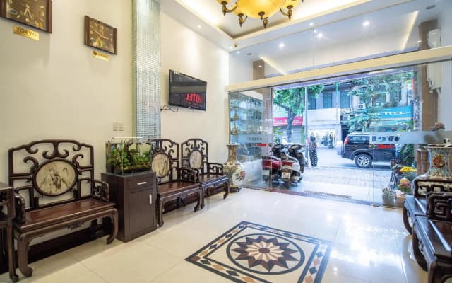 OYO 518 Chariot Hotel - photo 2