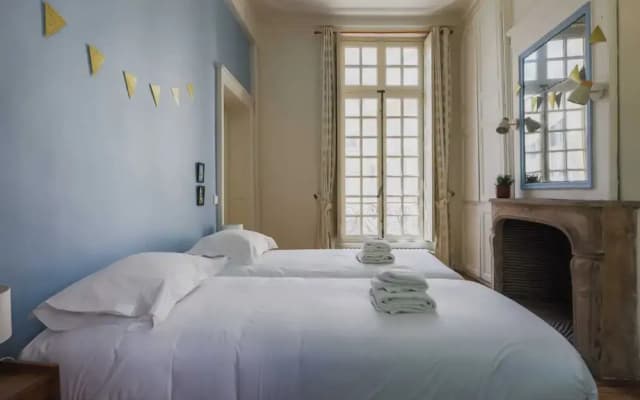 Apartment in Notre-dame Cathedral - photo 5