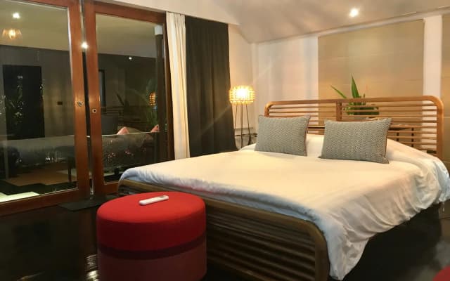 The Sunset Beach Resort & Spa Taling Ngam - photo 4