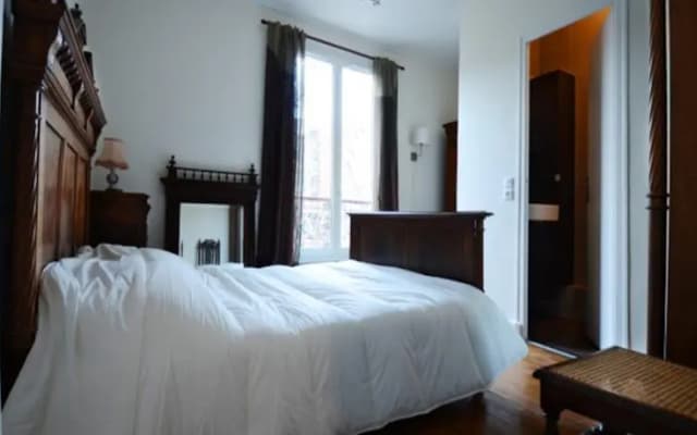 Center Pompidou Apartment - photo 3