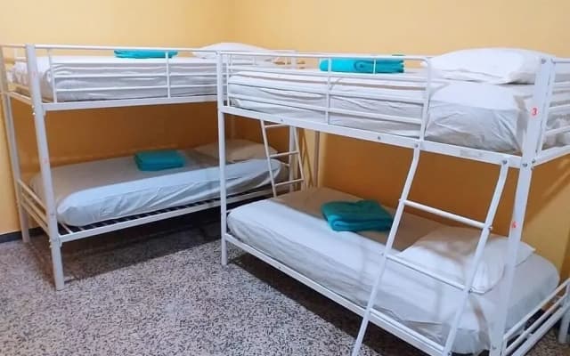 Hostel Naples - photo 4