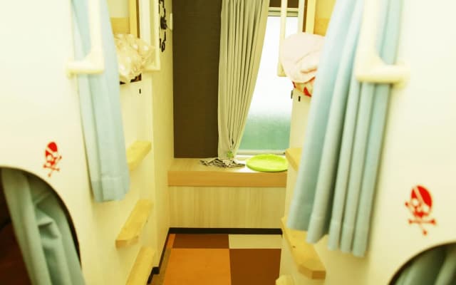 G'inns guest house - Hostel - photo 2