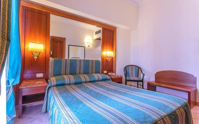 Raeli Hotel Luce - photo 3