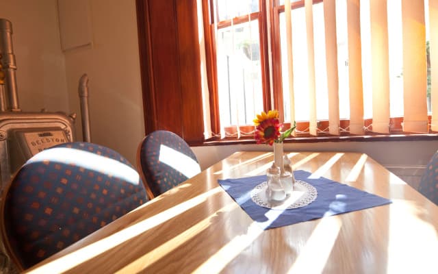 Shakespeare Hotel - photo 3