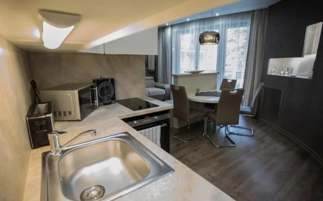 All Seasons Apartment - photo 5
