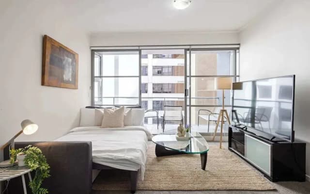 Cozy 2BR Apartment Steps From Darling Harbour - photo 4