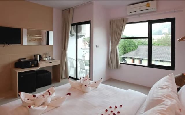 My Hotel Too - photo 5