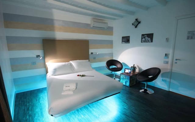 iRooms Rome Spanish Steps - photo 5