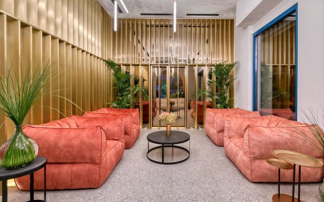 Bob W Eolou Hotel - photo 2