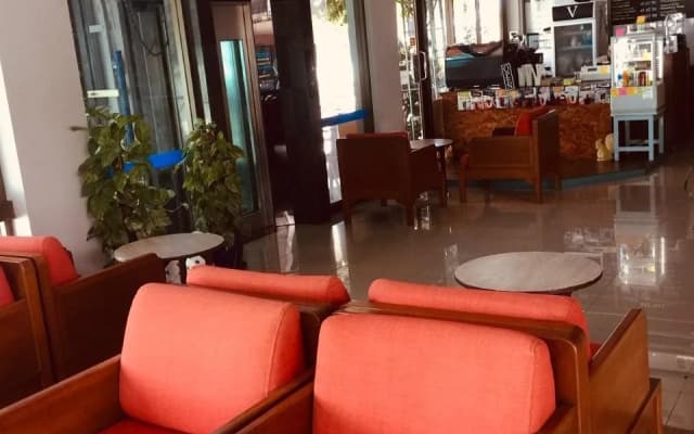 Win Hotel - photo 2
