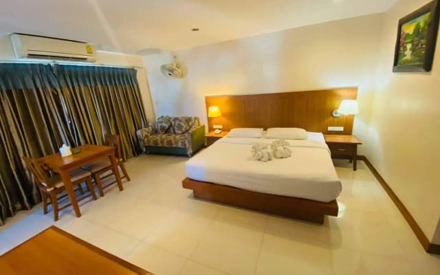 D Xpress Apartment - photo 3