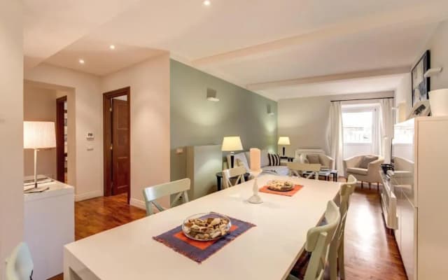 Trevi Chic Apartment - photo 2