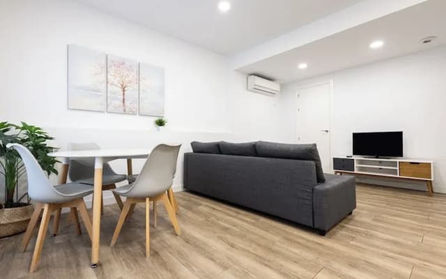 Stay U-nique Apartments Fabra i Puig - photo 2
