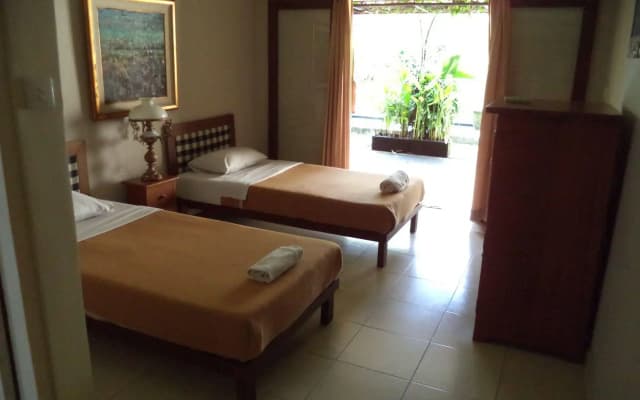 Lokasari Bungalows Spa & Gallery - photo 3