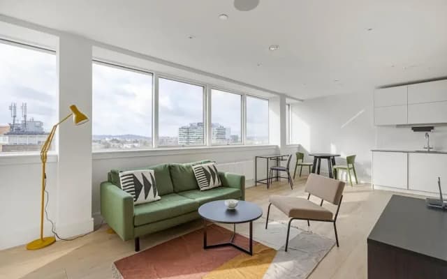Brightly - 1 Bed Wembley Stadium - photo 4