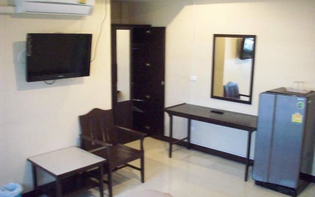 Orient House - photo 5